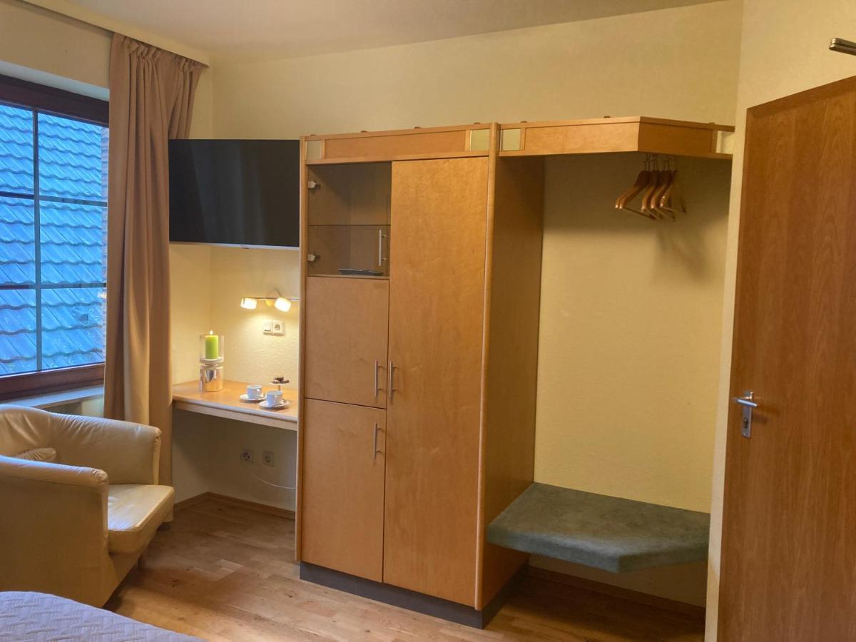 Ferienwohnung Auf Dem Eltenberg Bagian luar foto